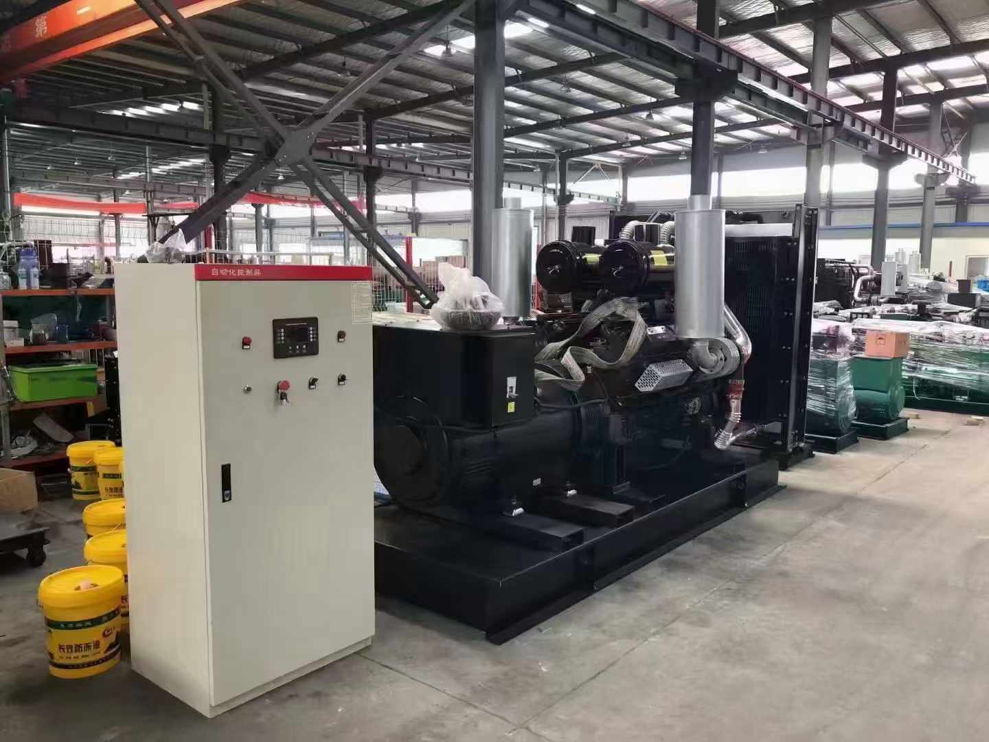 西平柴油发电机运行时的噪音和振动水平如何?